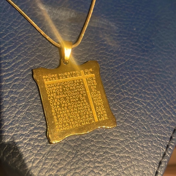 Layered gold plated necklace with scripture - Picture 2 of 4